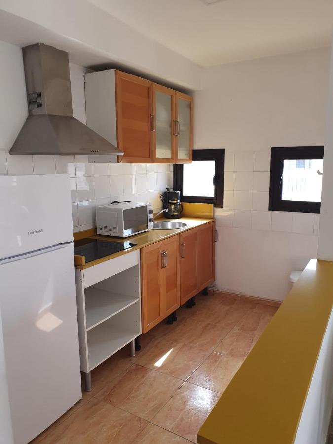 Apartamentos La Carmen Аресифе Екстериор снимка