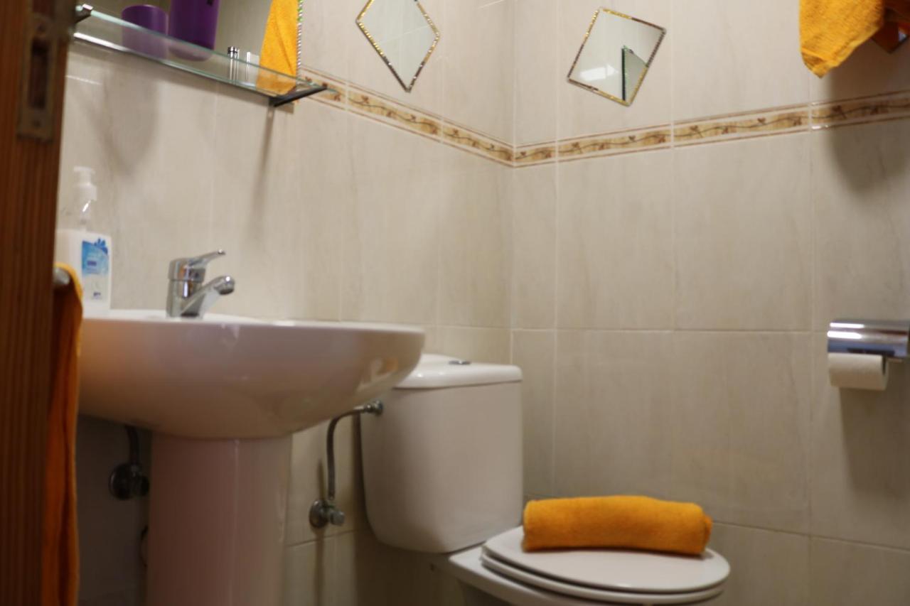 Apartamentos La Carmen Аресифе Екстериор снимка