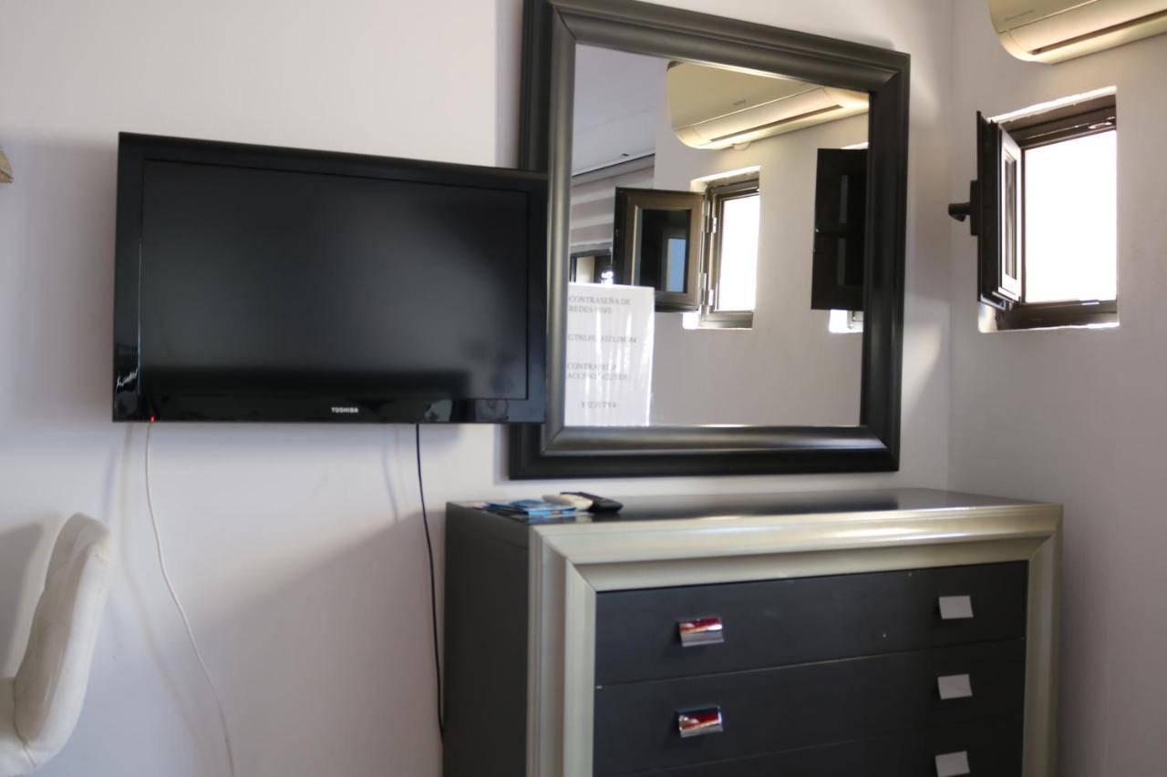 Apartamentos La Carmen Аресифе Екстериор снимка