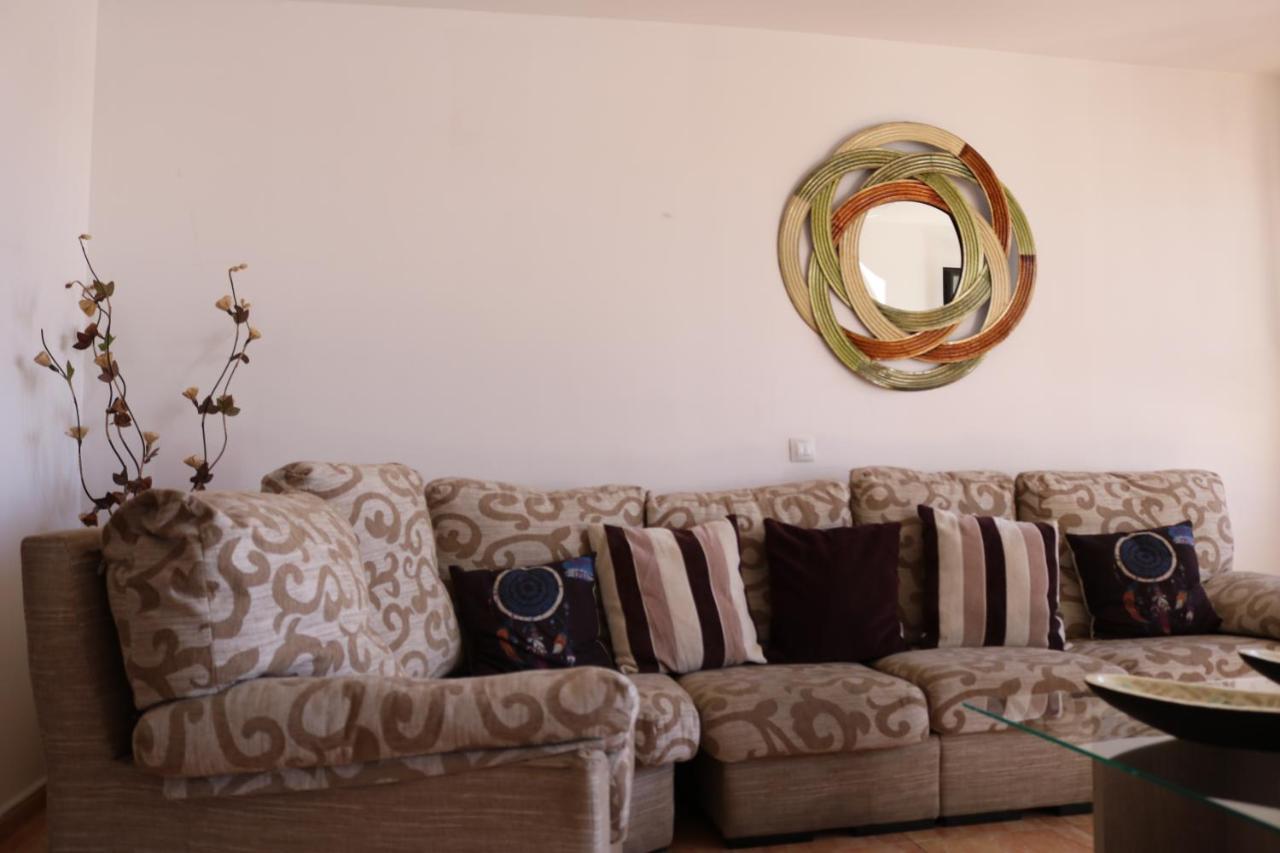 Apartamentos La Carmen Аресифе Екстериор снимка