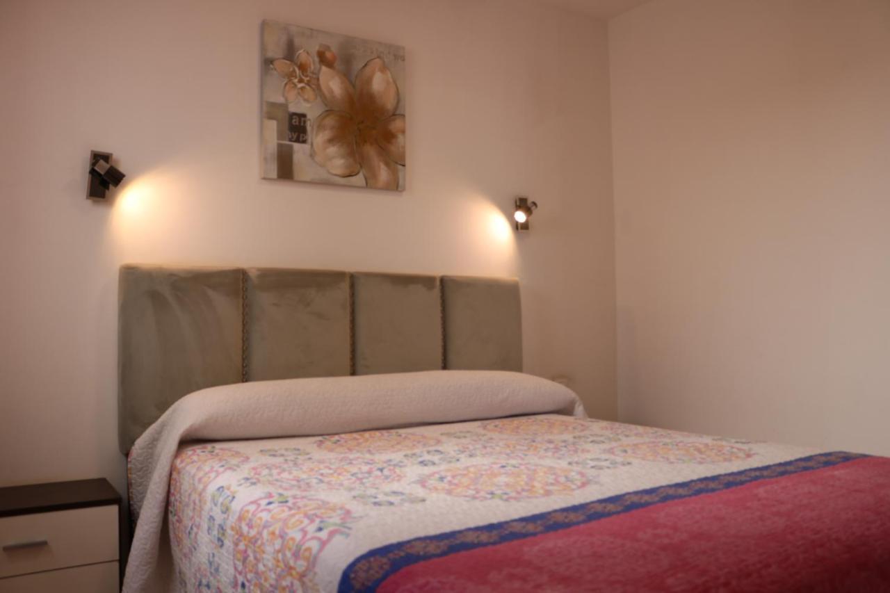 Apartamentos La Carmen Аресифе Екстериор снимка
