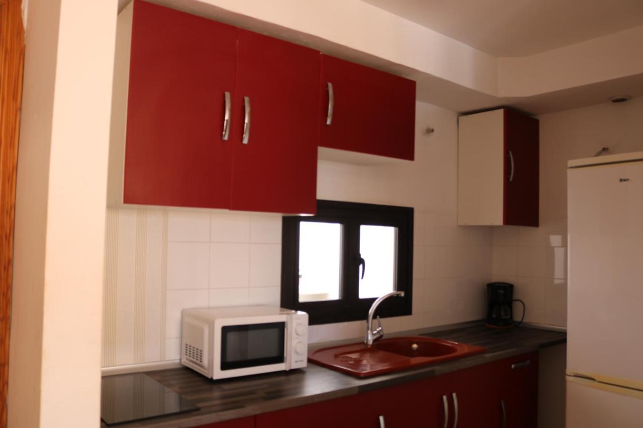 Apartamentos La Carmen Аресифе Екстериор снимка