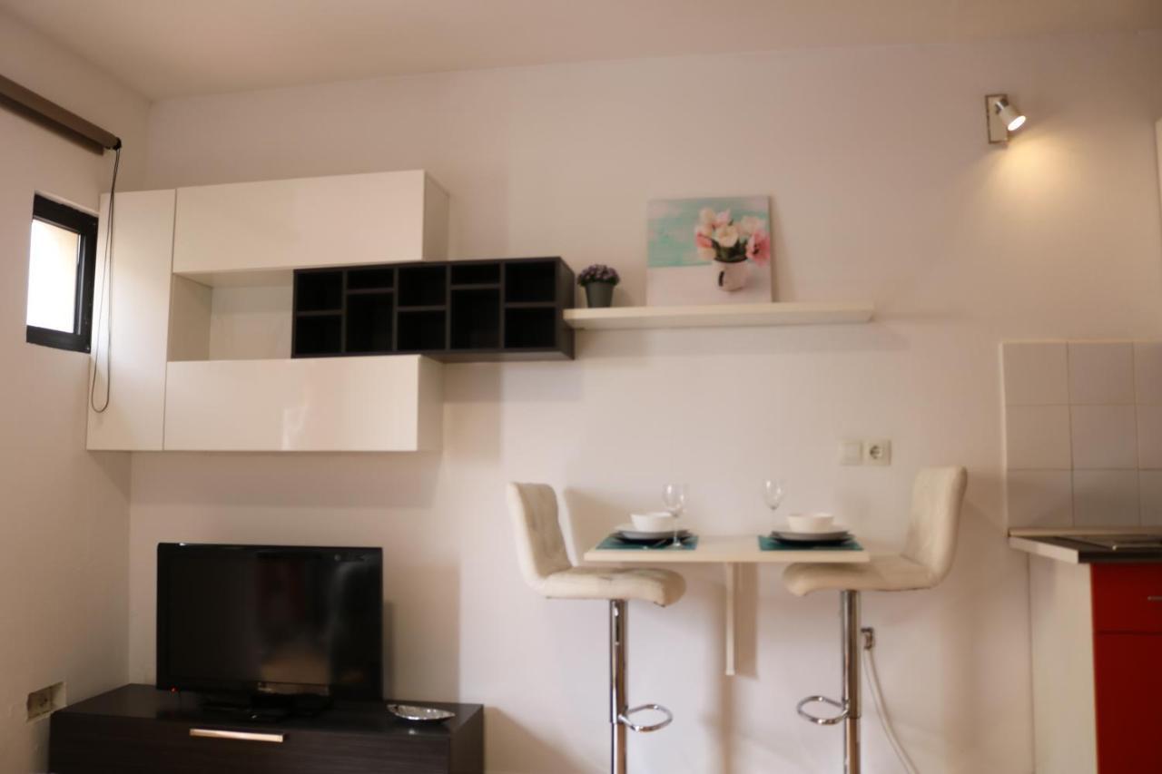 Apartamentos La Carmen Аресифе Екстериор снимка