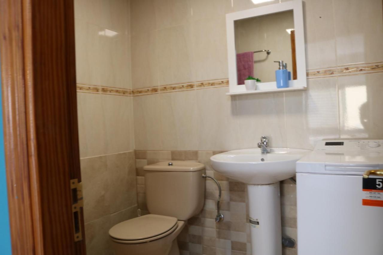 Apartamentos La Carmen Аресифе Екстериор снимка